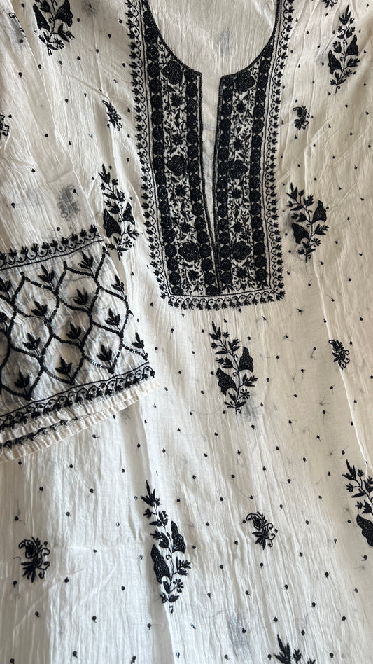 Ivory and black Pure Mul Chanderi Kurta and Dupatta