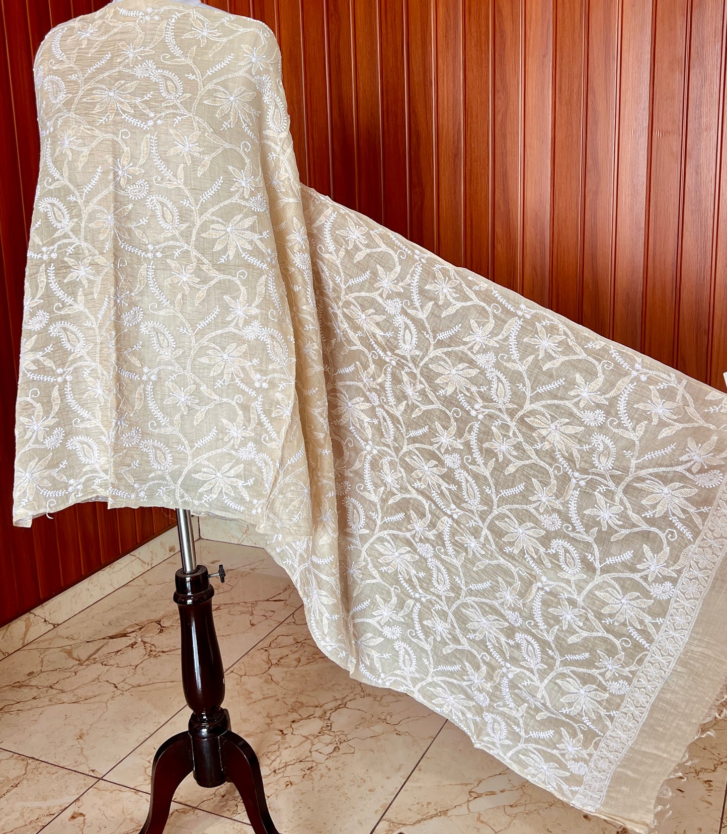 Munga silk dupatta with fine Chikankari