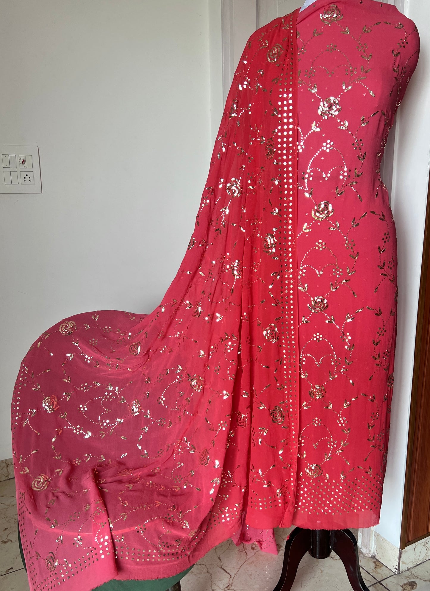 Gulaab Badla and Mukaish work Kurta & Dupatta Set