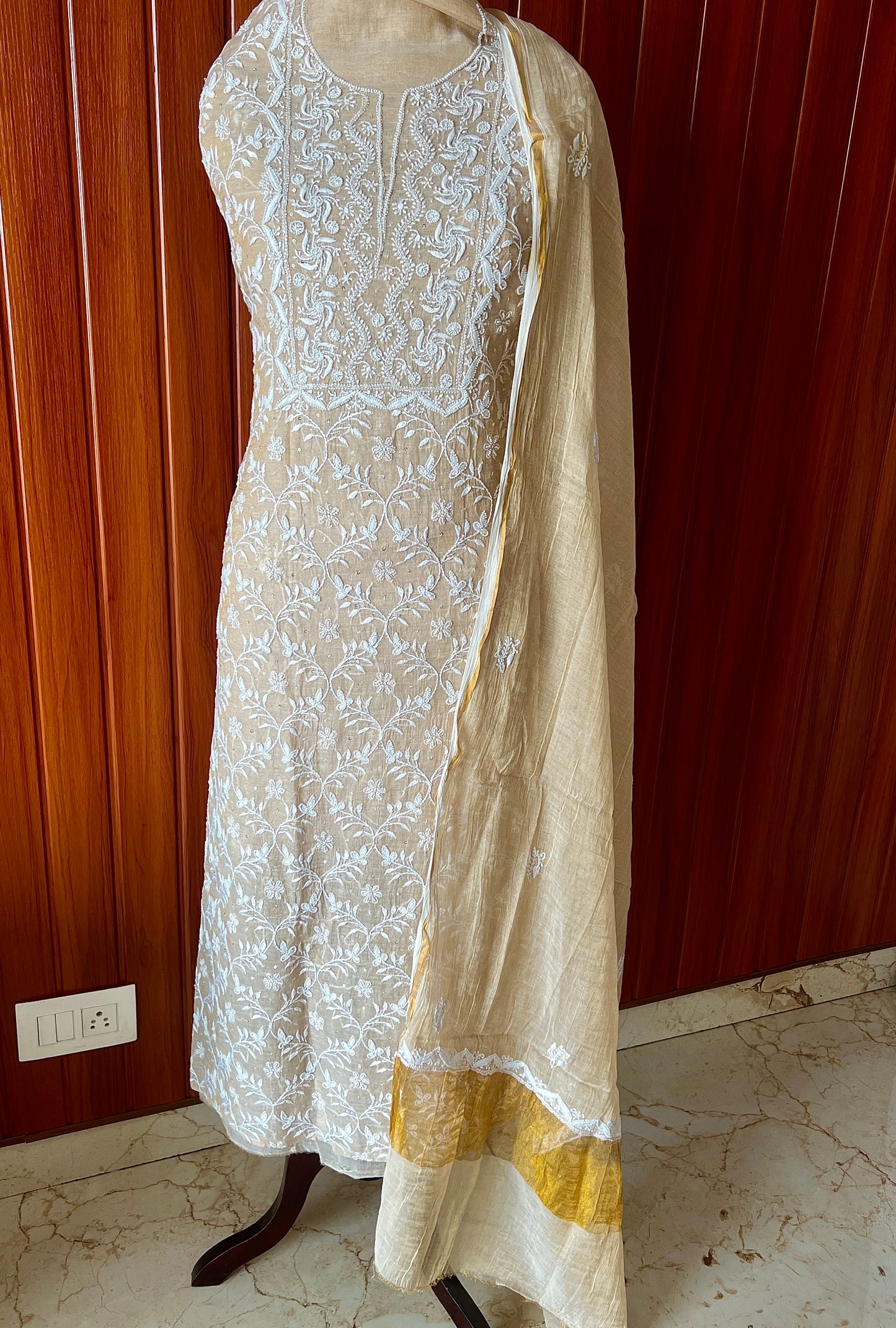 Pure Tissue Chikankari and pearl embroidered kurta and dupatta