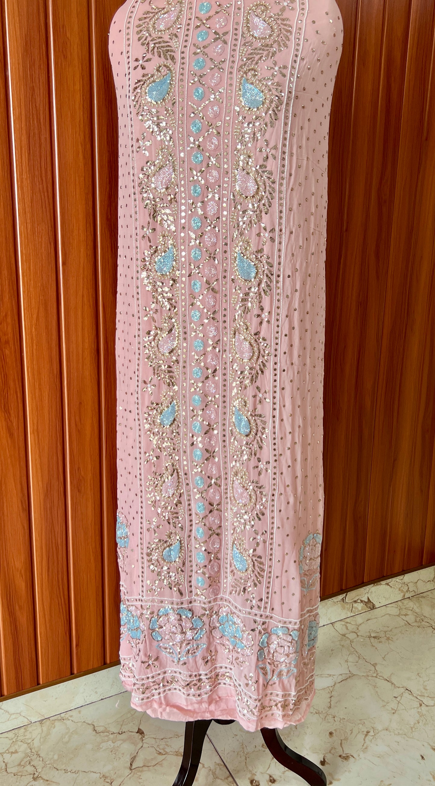 Ruhani Old Rose Mukaish and Cut dana Embroidered Kurta & Dupatta Set