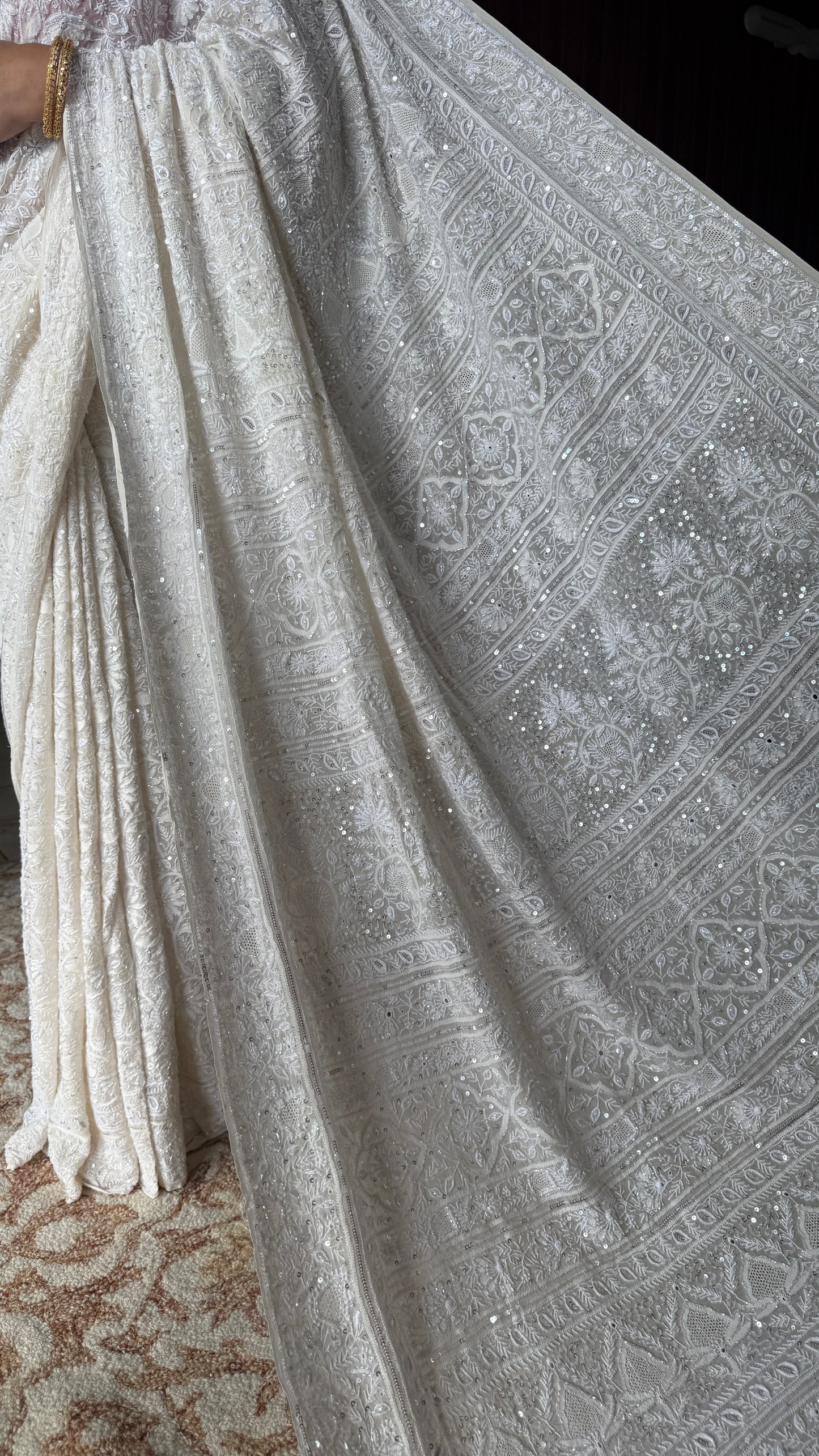 Suhaan Ivory Chikankari Do Taar Saree