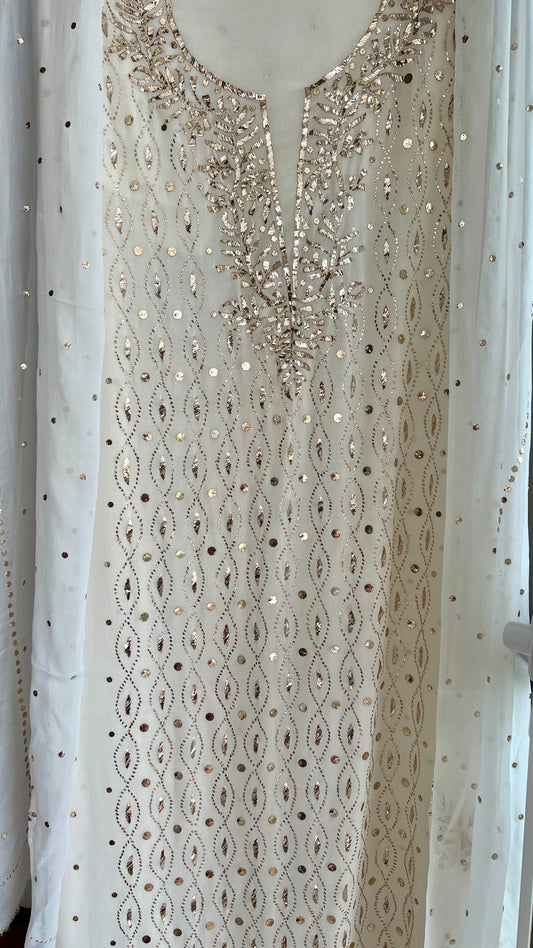 Ruhani Ivory Badla and Mukaish Embroidered Kurta & Dupatta Set