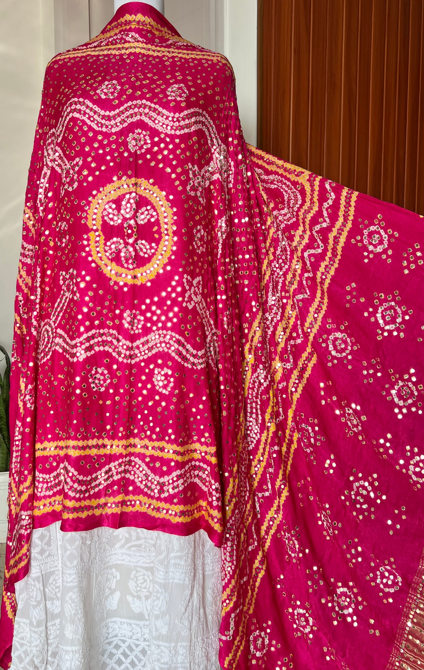 Pink Gajji Silk Bandhej dupatta with mukaish work