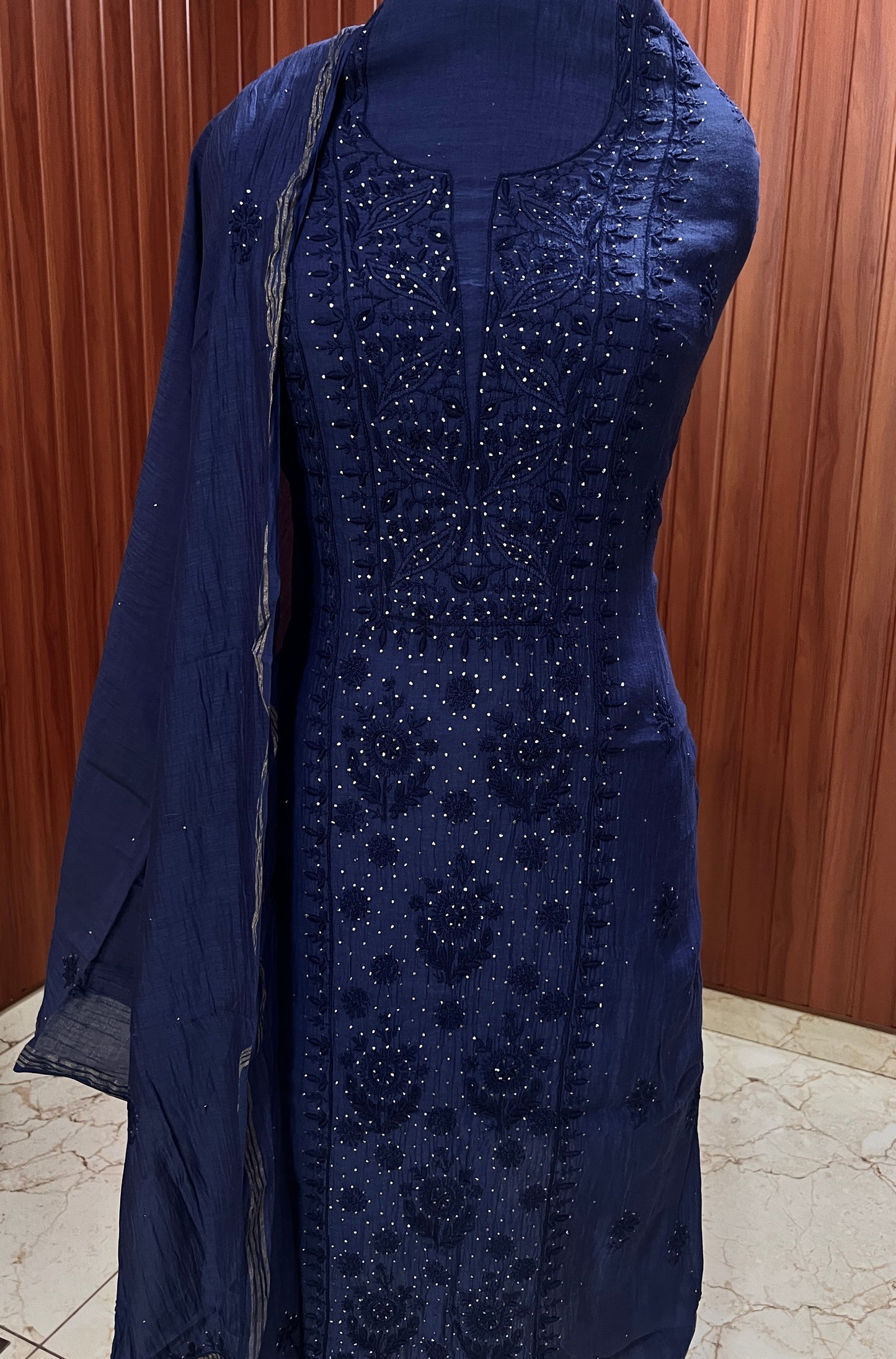Navy blue Mulmul fine Chikankari kurta & dupatta set