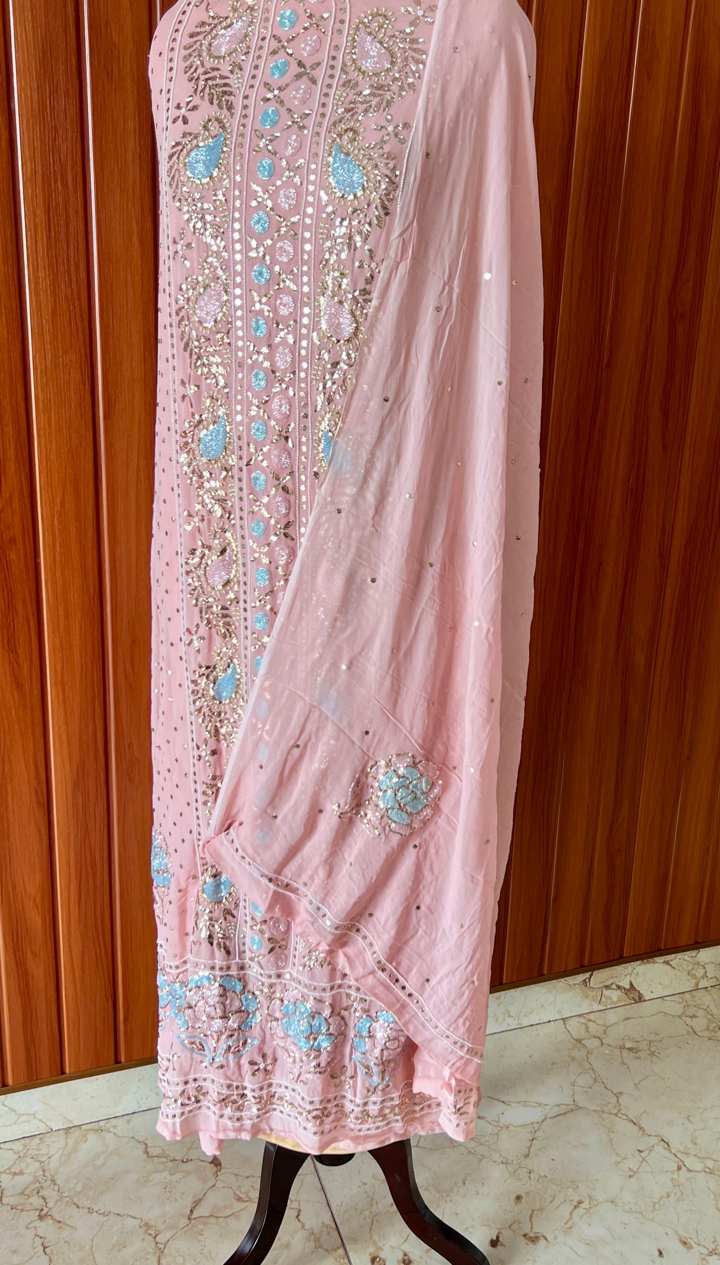 Ruhani Old Rose Mukaish and Cut dana Embroidered Kurta & Dupatta Set