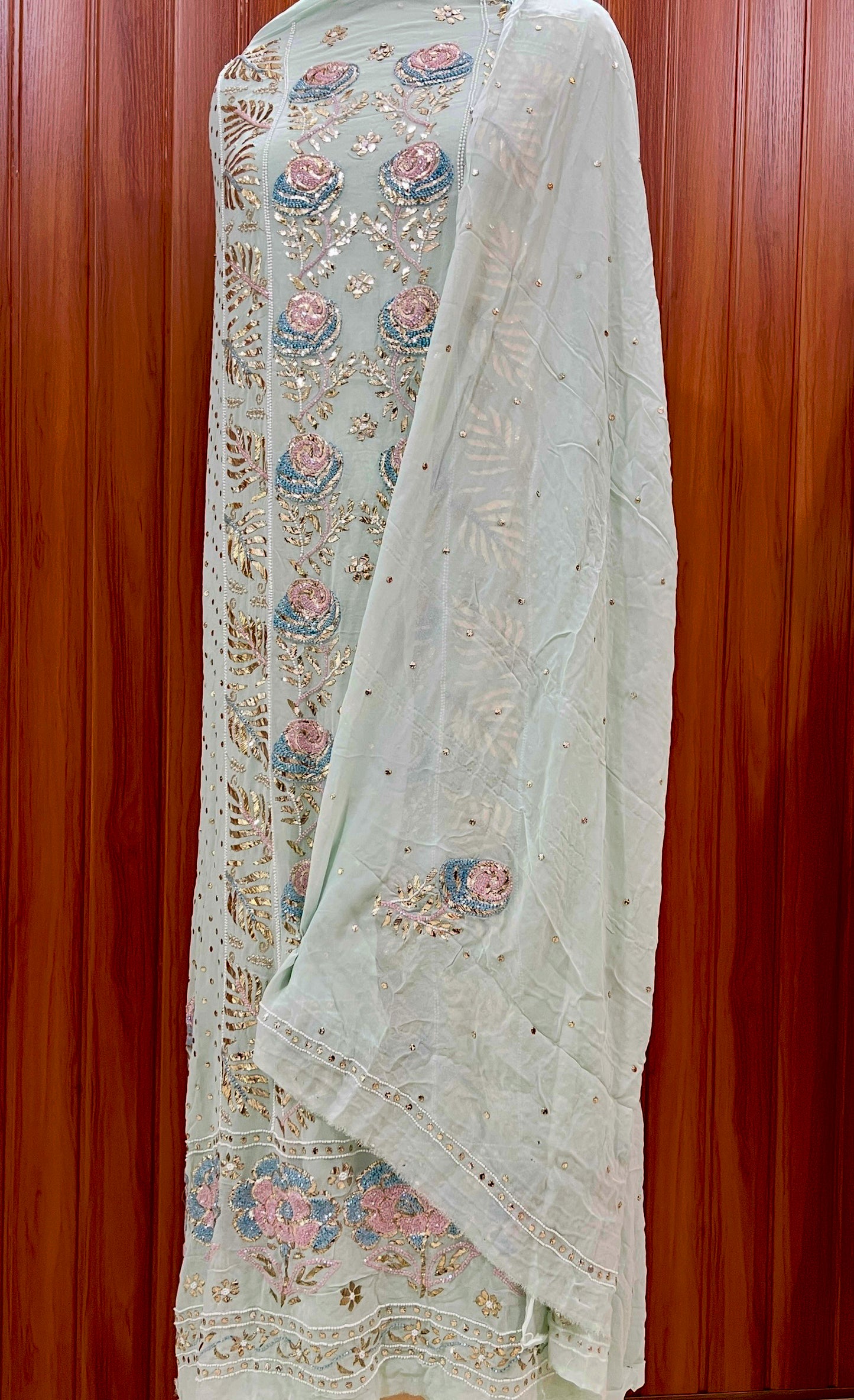 Ruhani Mint Green Mukaish and Cut dana Embroidered Kurta & Dupatta Set