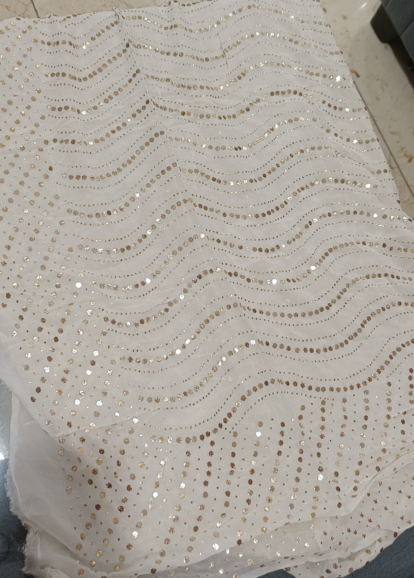 Waves Pattern Allover Heavy Mukaish Dyeable Dupatta