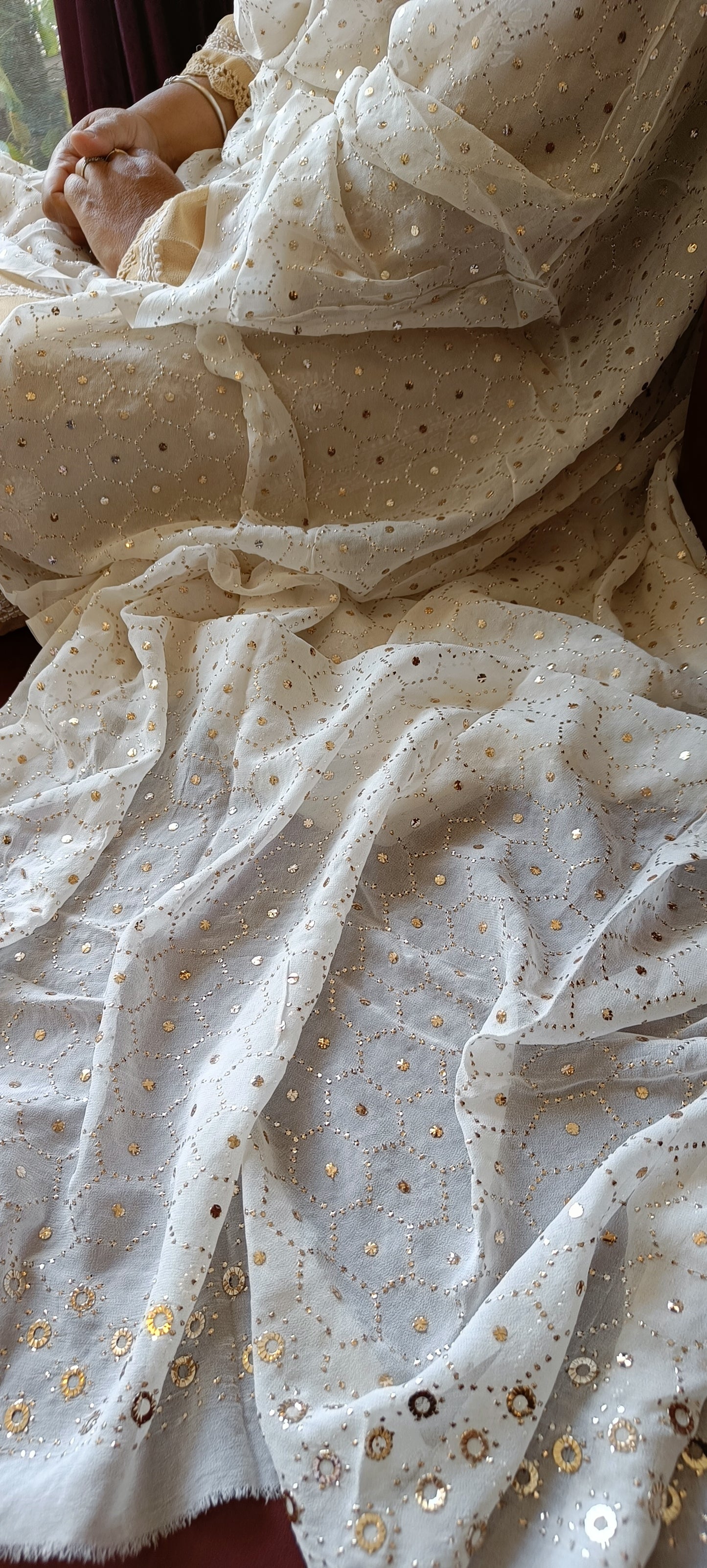 Hexagon pattern allover heavy mukaish dupatta