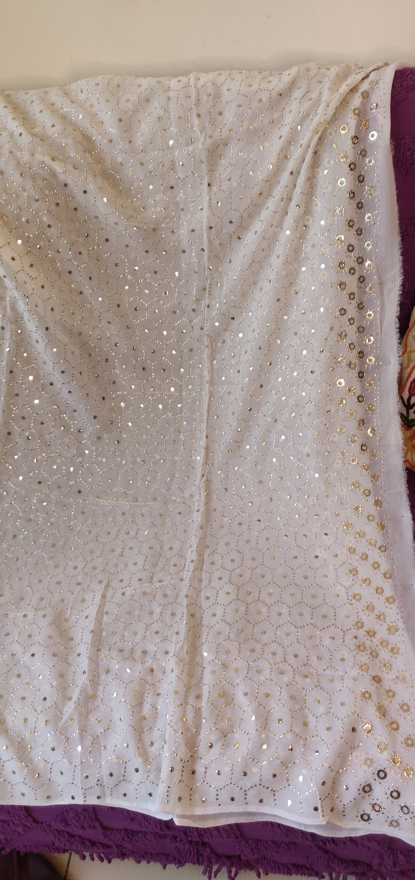 Hexagon pattern allover heavy mukaish dupatta