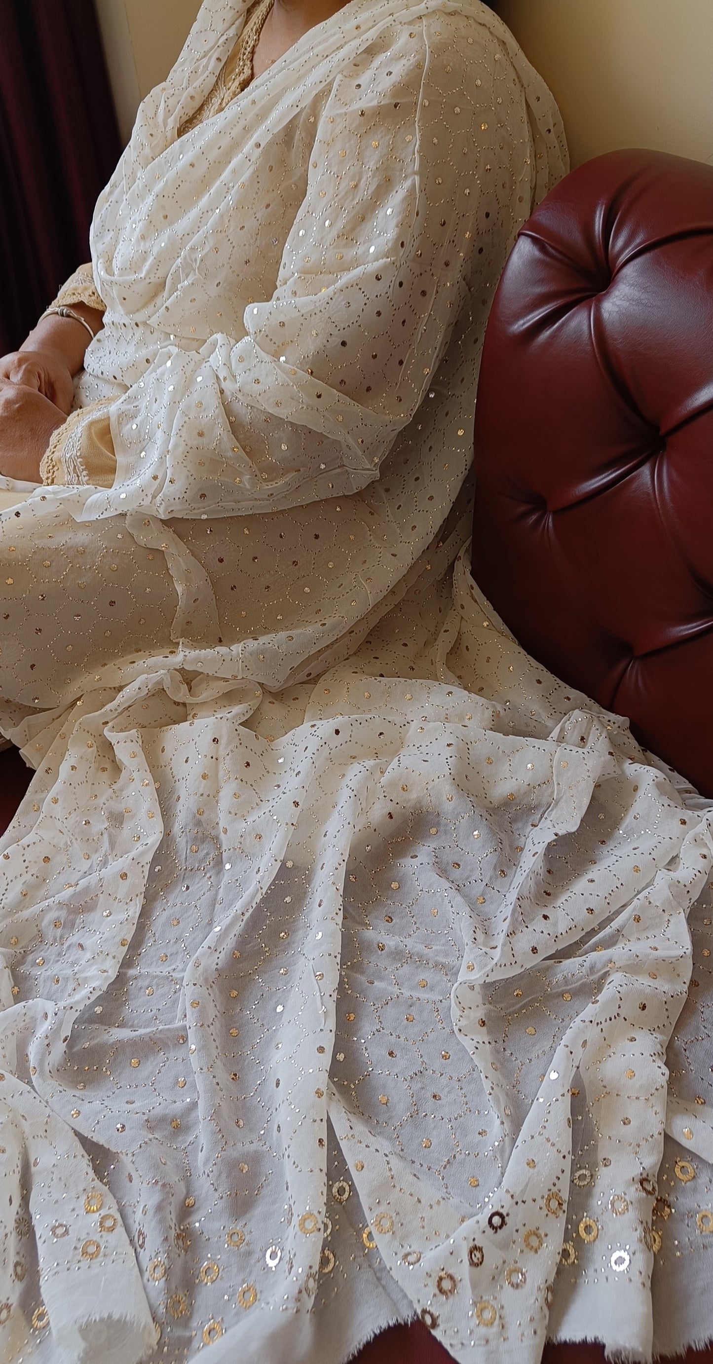 Hexagon pattern allover heavy mukaish dupatta