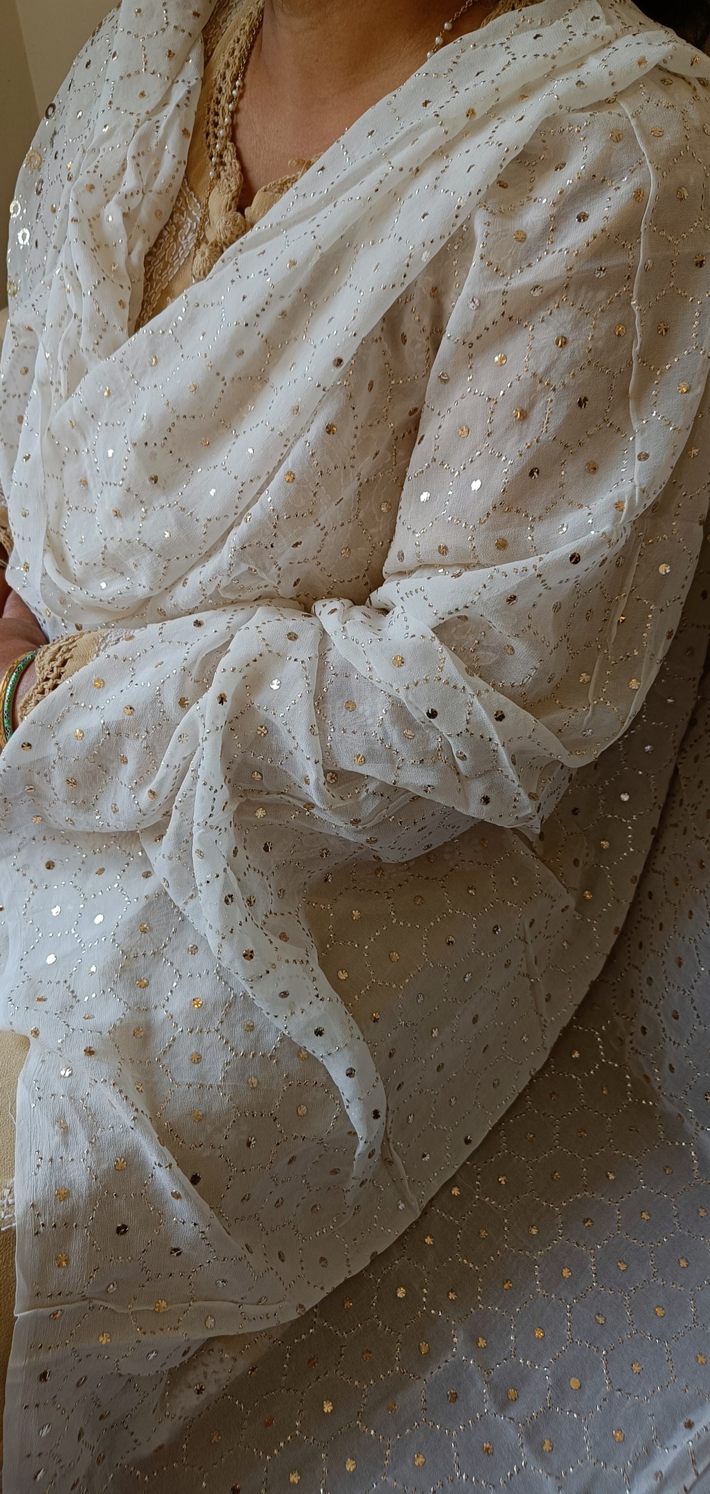 Hexagon pattern allover heavy mukaish dupatta