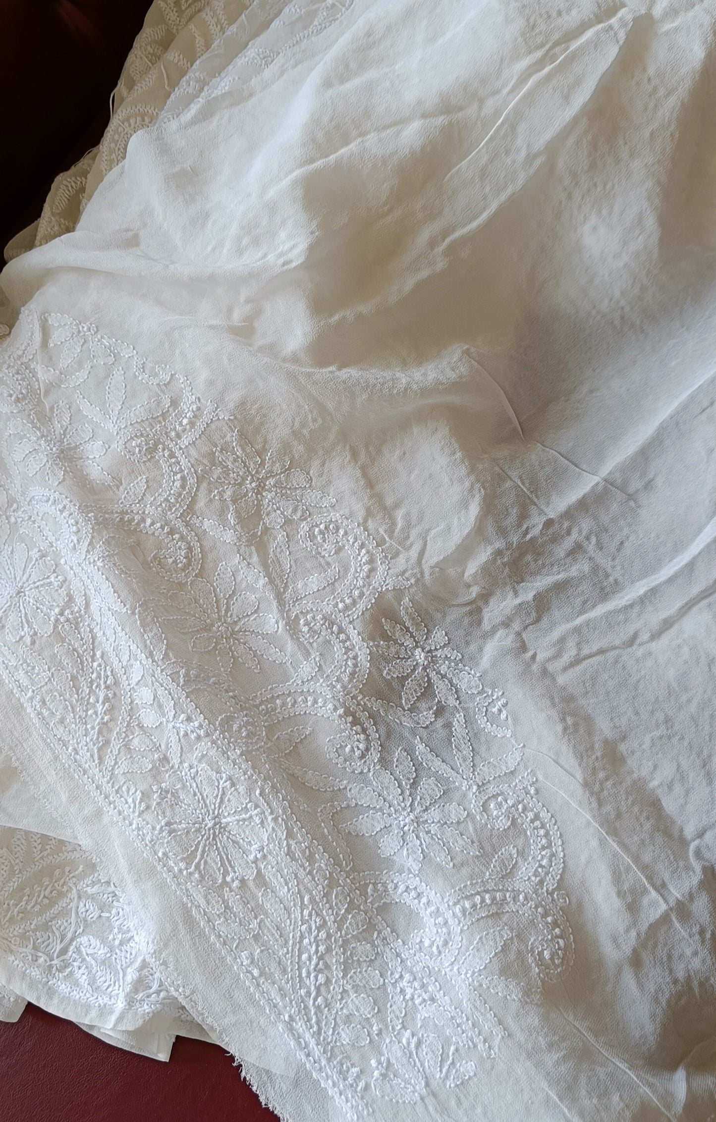 Ruhani Off White Allover Chikankari Hand Embroidered Saree