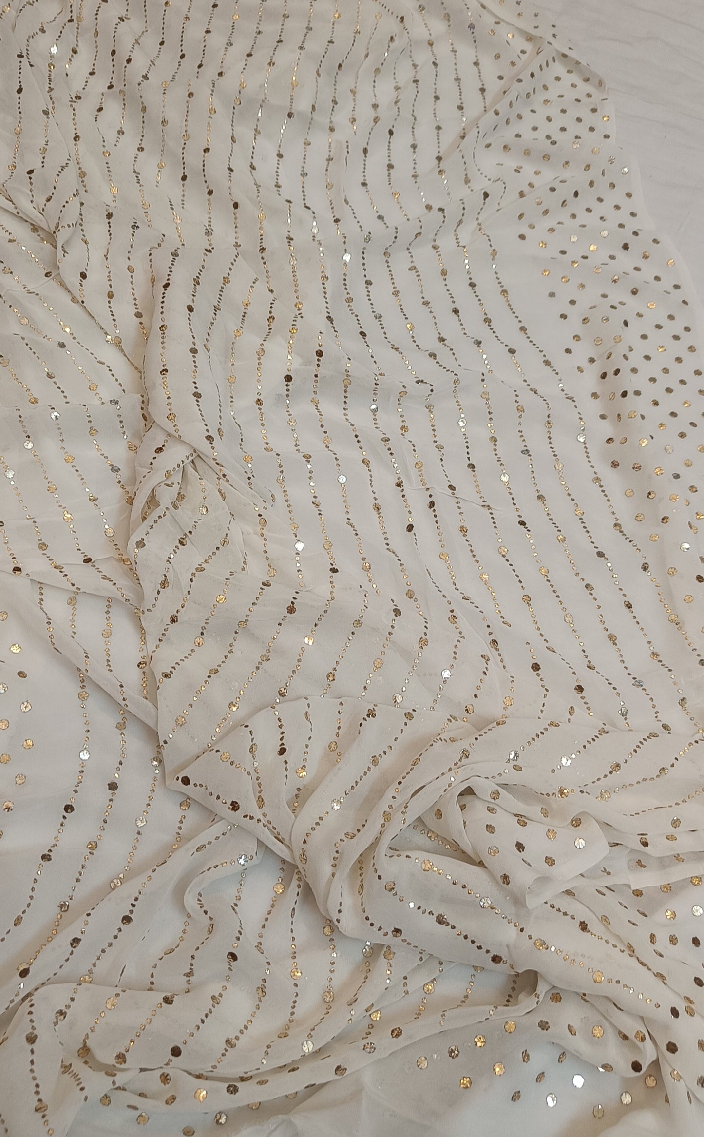 Lines Pattern Allover Heavy Mukaish Dyeable Dupatta