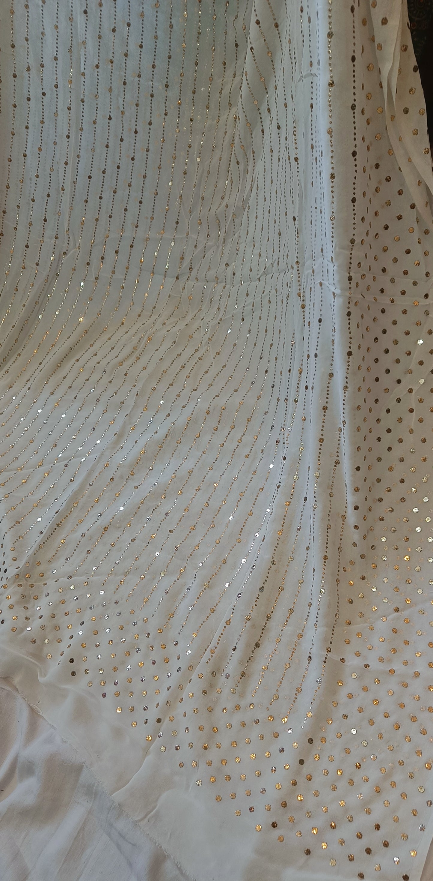 Lines Pattern Allover Heavy Mukaish Dyeable Dupatta