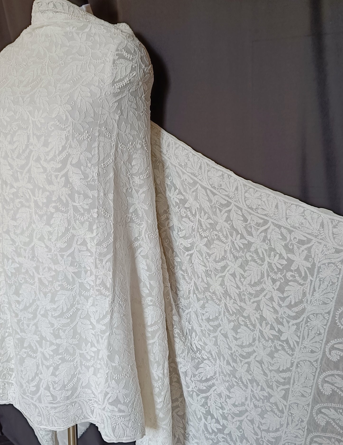 Off White Jaal Chikankari Dyeable Dupatta