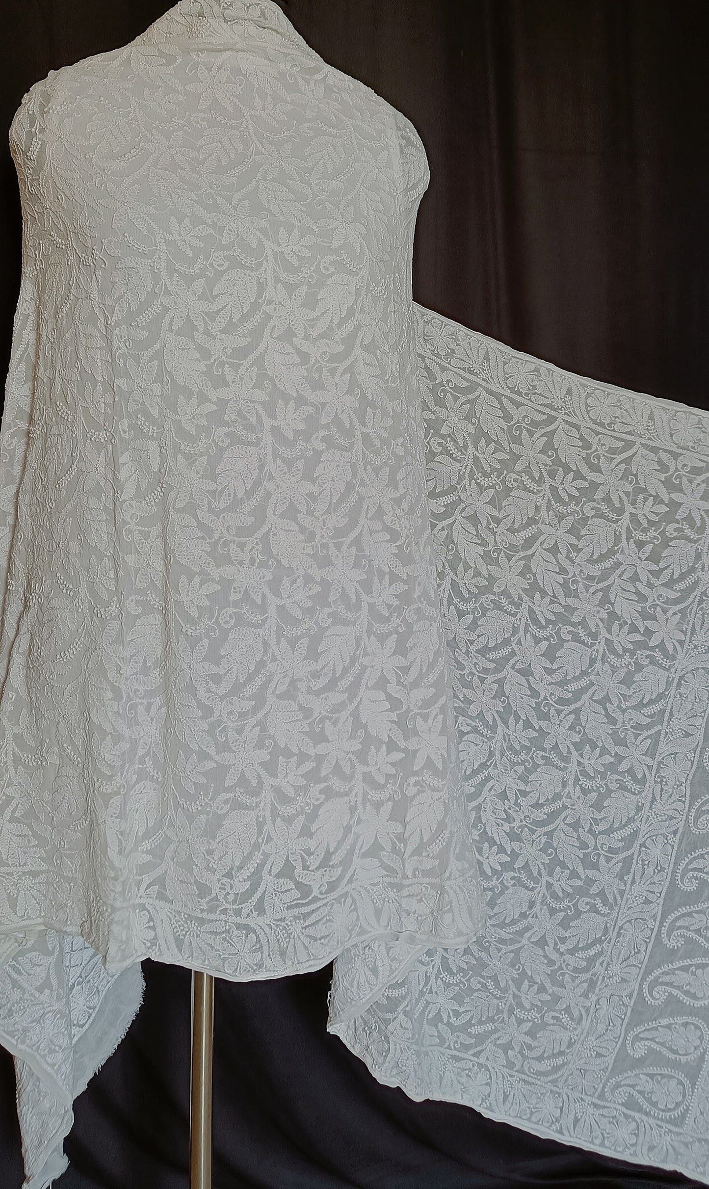 Off White Jaal Chikankari Dyeable Dupatta