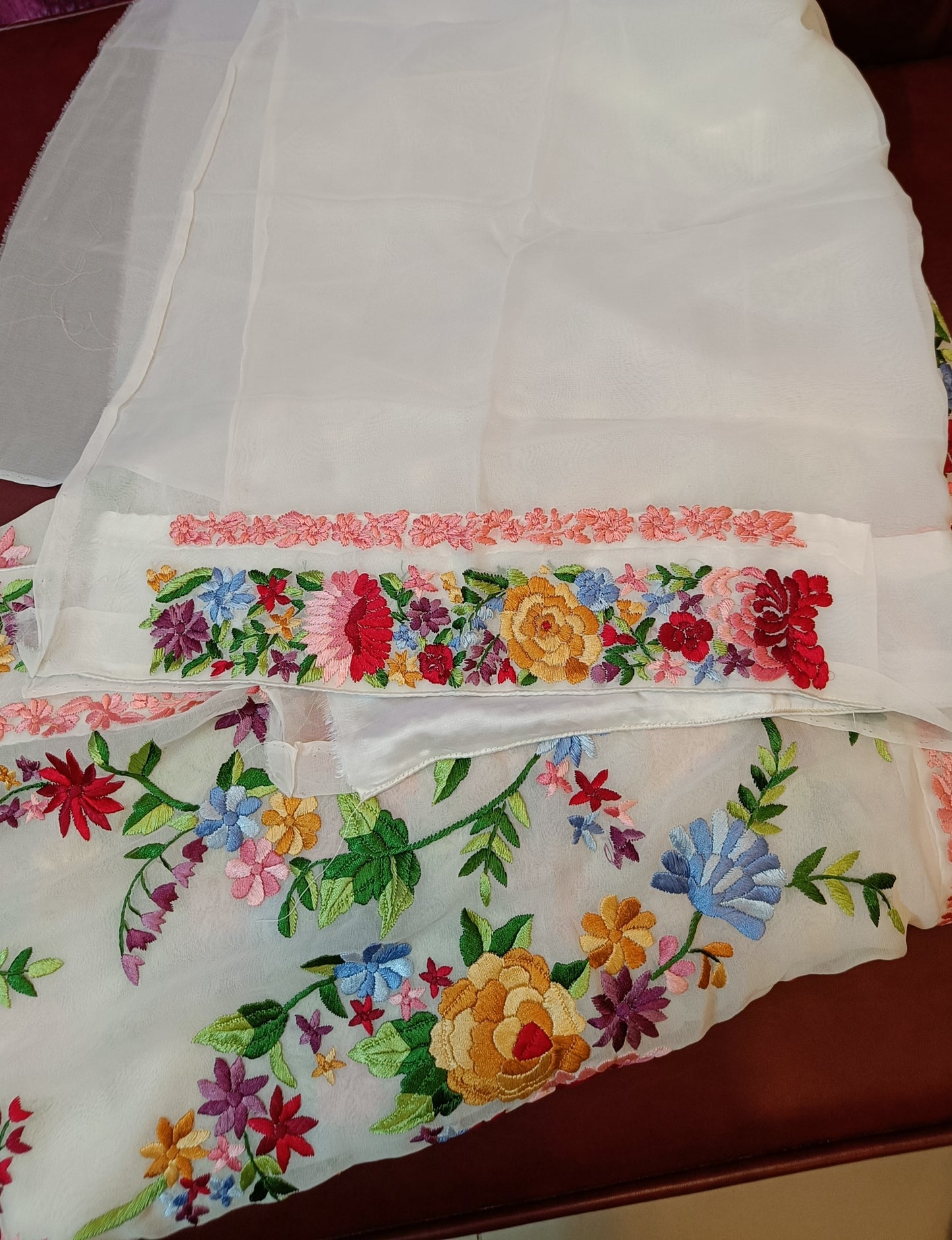 Off White Floral Bouquet Parsi Gara Pure Georgette Saree