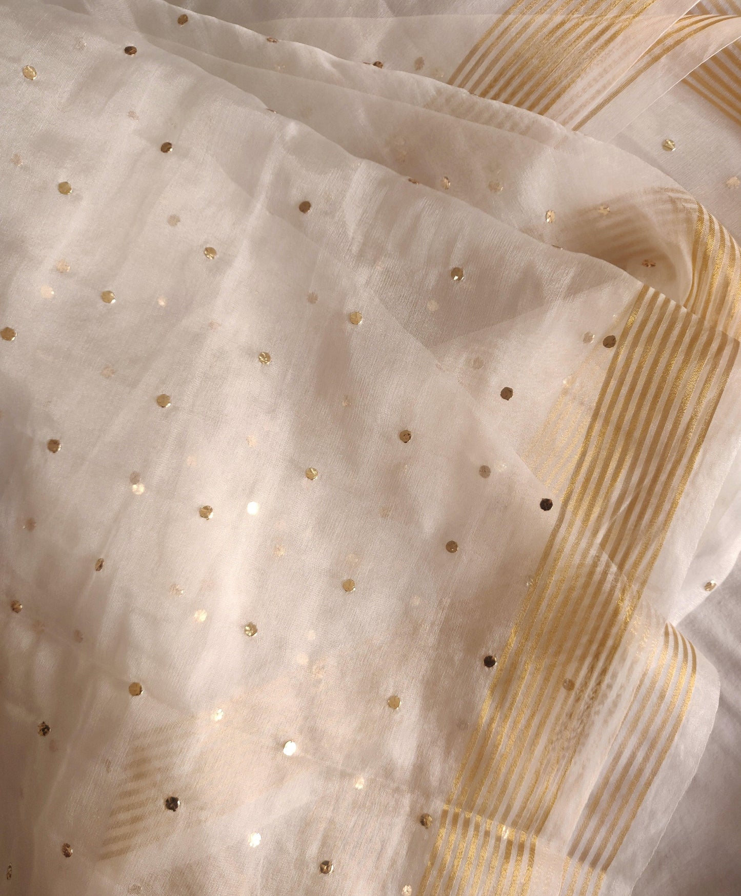 Off white Organza dupatta with allover mukaish - Lucknowi Andaaz