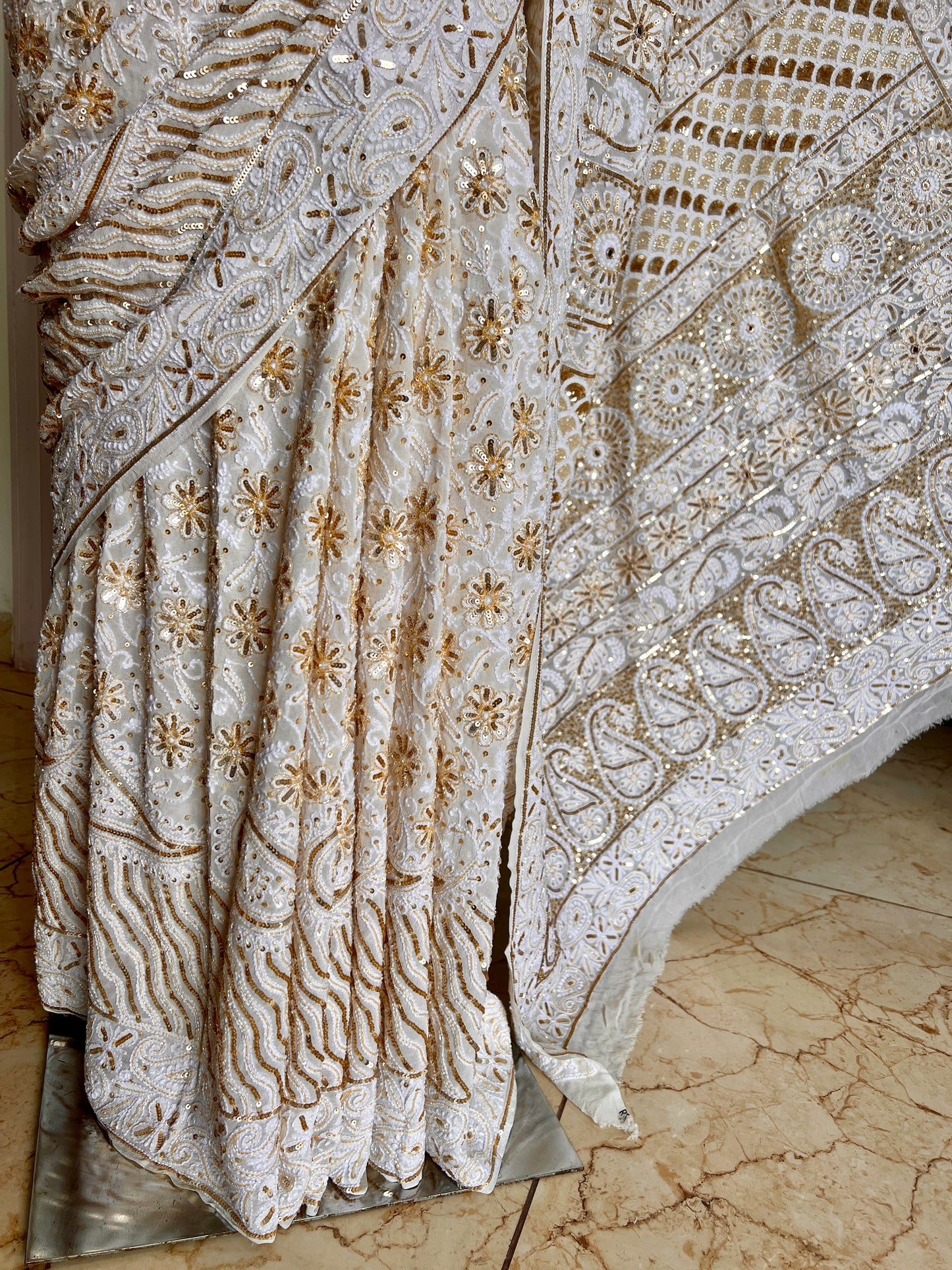 Ruhani Off White Chikankari Sequins Cut Dana Embroidered Masterpiece Saree