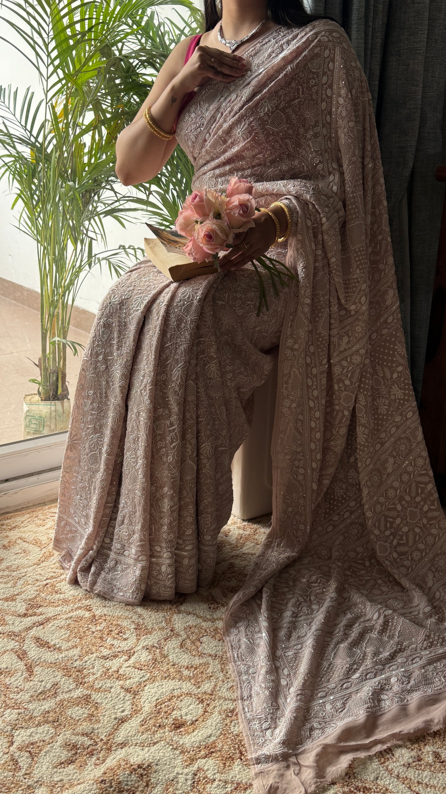 Suhaan Chikankari Do Taar Saree