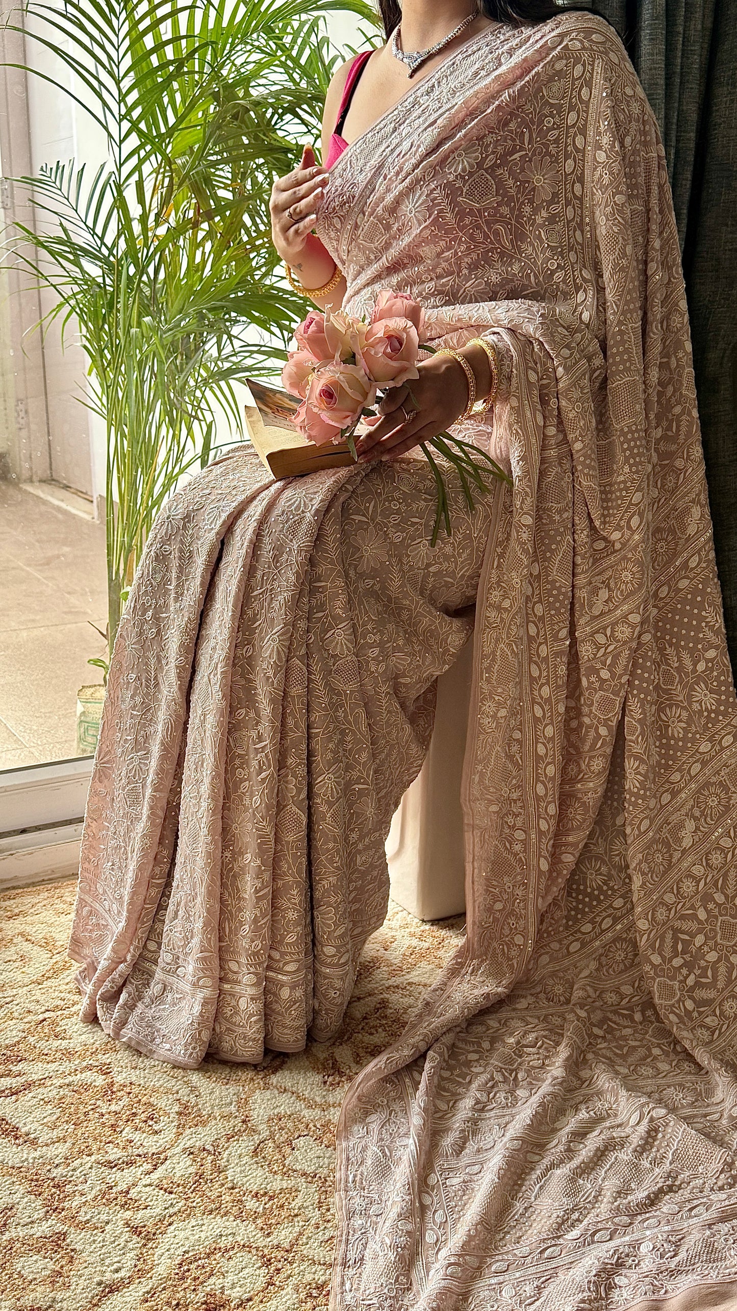 Suhaan Chikankari Do Taar Saree