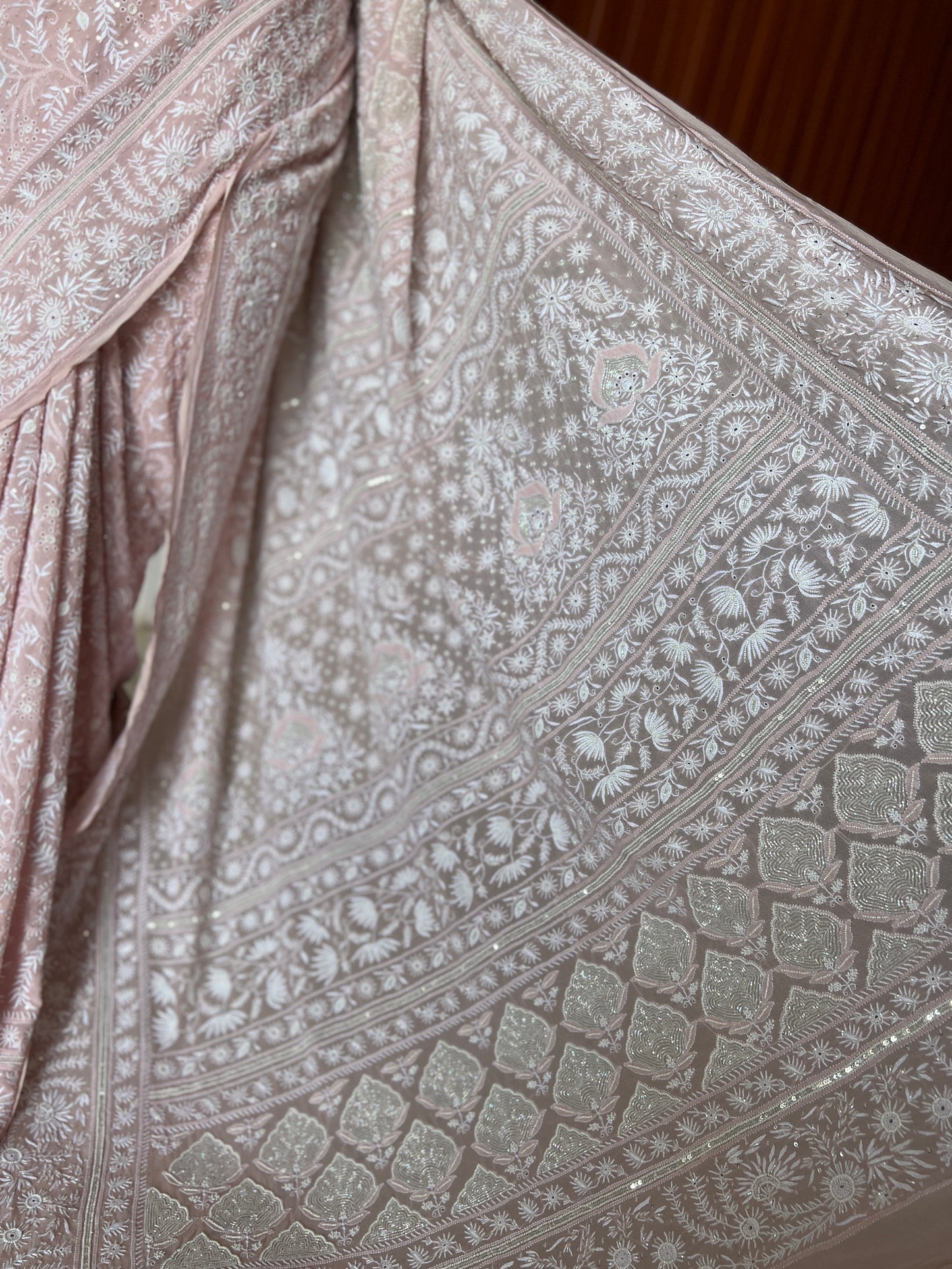 Suhaan Dusty Pink Do Taar Chikankari Heirloom Saree