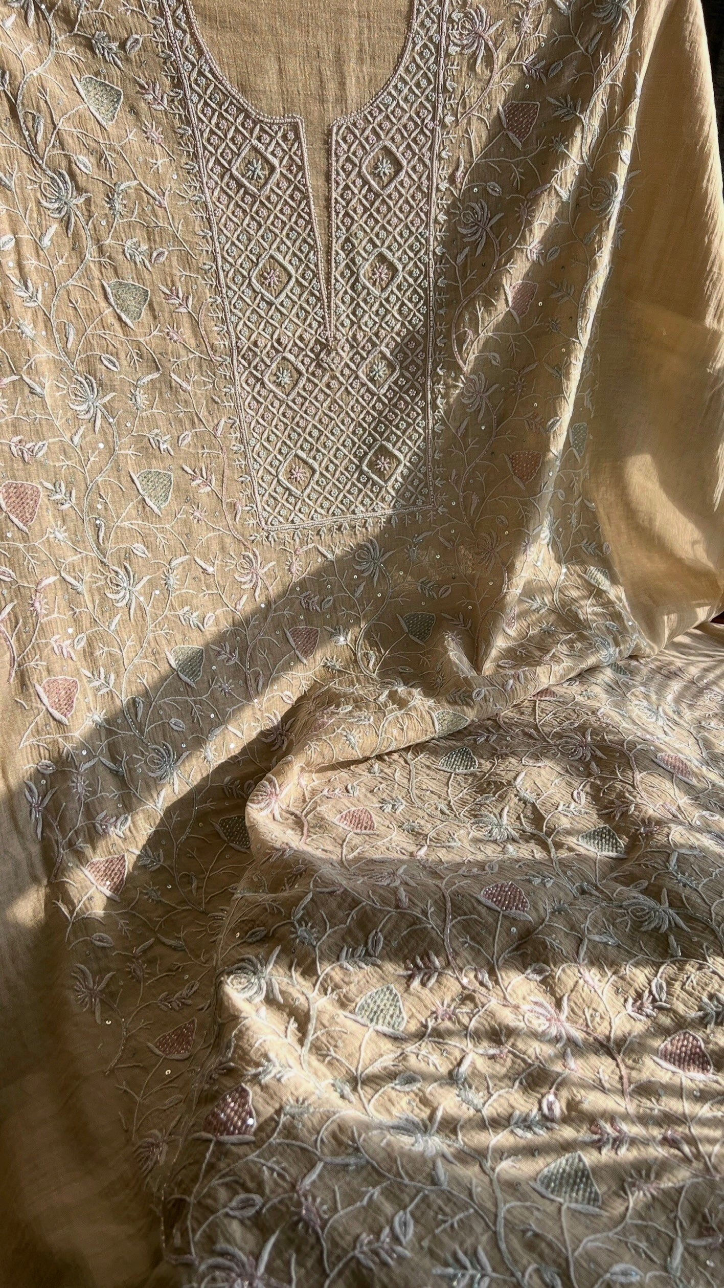 Pure Tissue Chikankari cut Dana and pearl embroidered kurta and dupatta