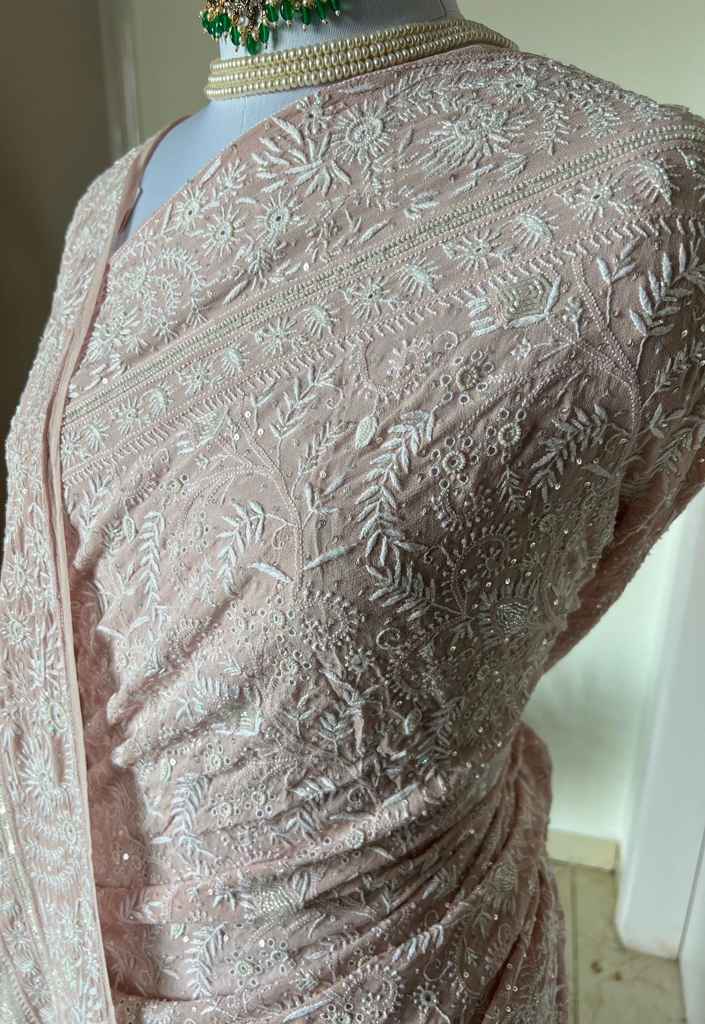 Suhaan Dusty Pink Do Taar Chikankari Heirloom Saree