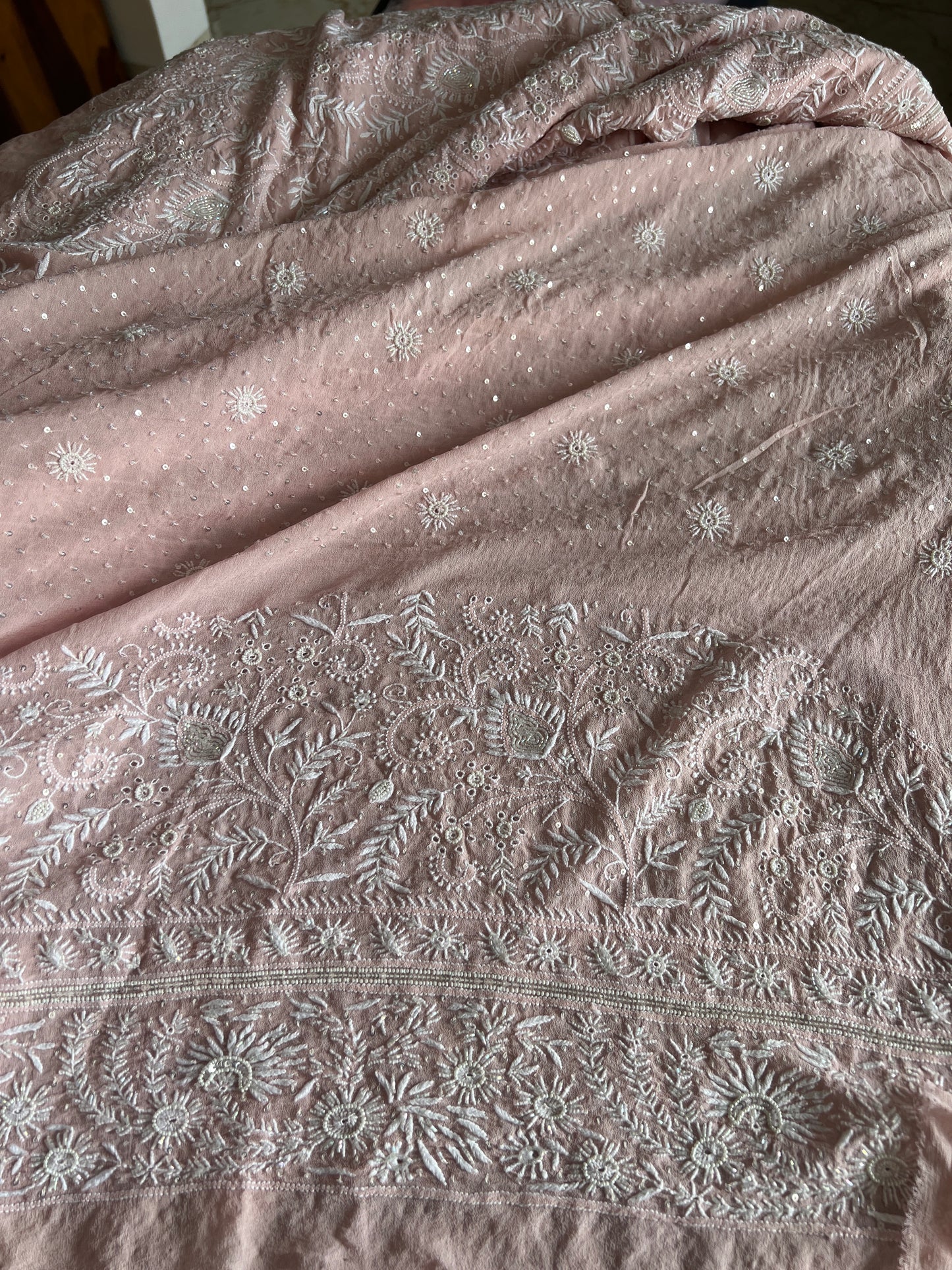 Suhaan Dusty Pink Do Taar Chikankari Heirloom Saree