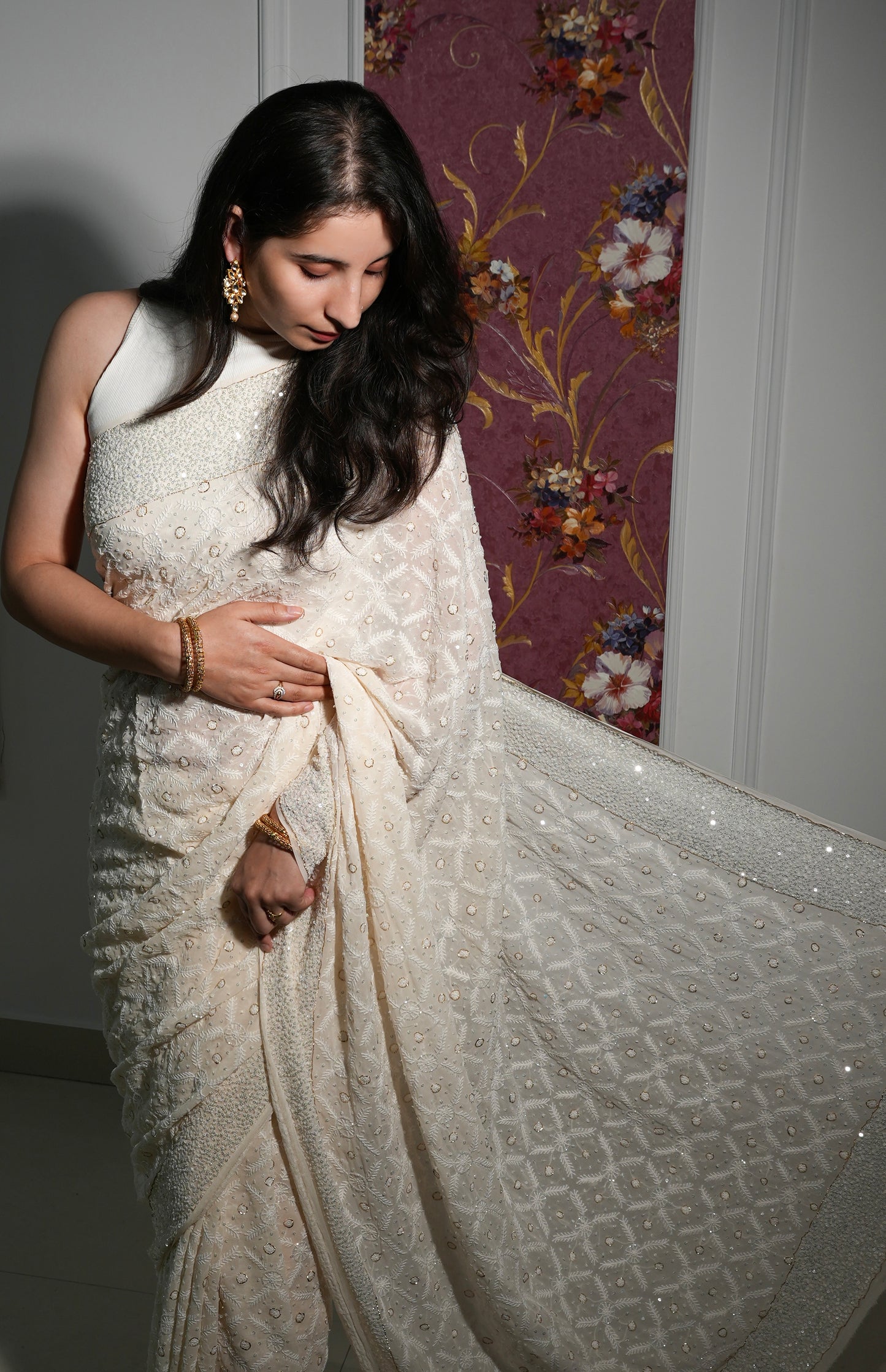 Suhaan Ivory Teen Taar Chikankari Heirloom Saree