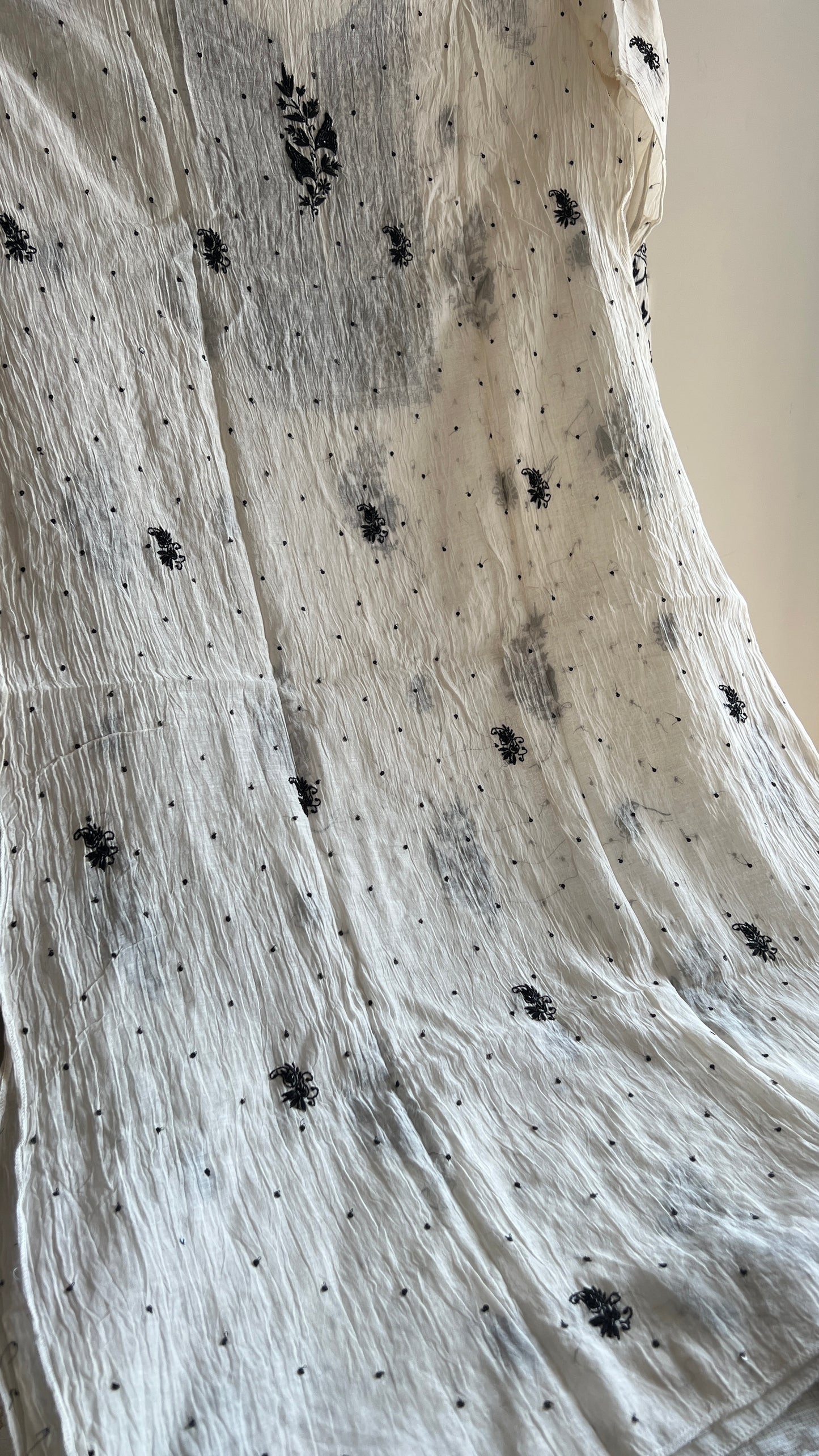 Ivory and black Pure Mul Chanderi Kurta and Dupatta
