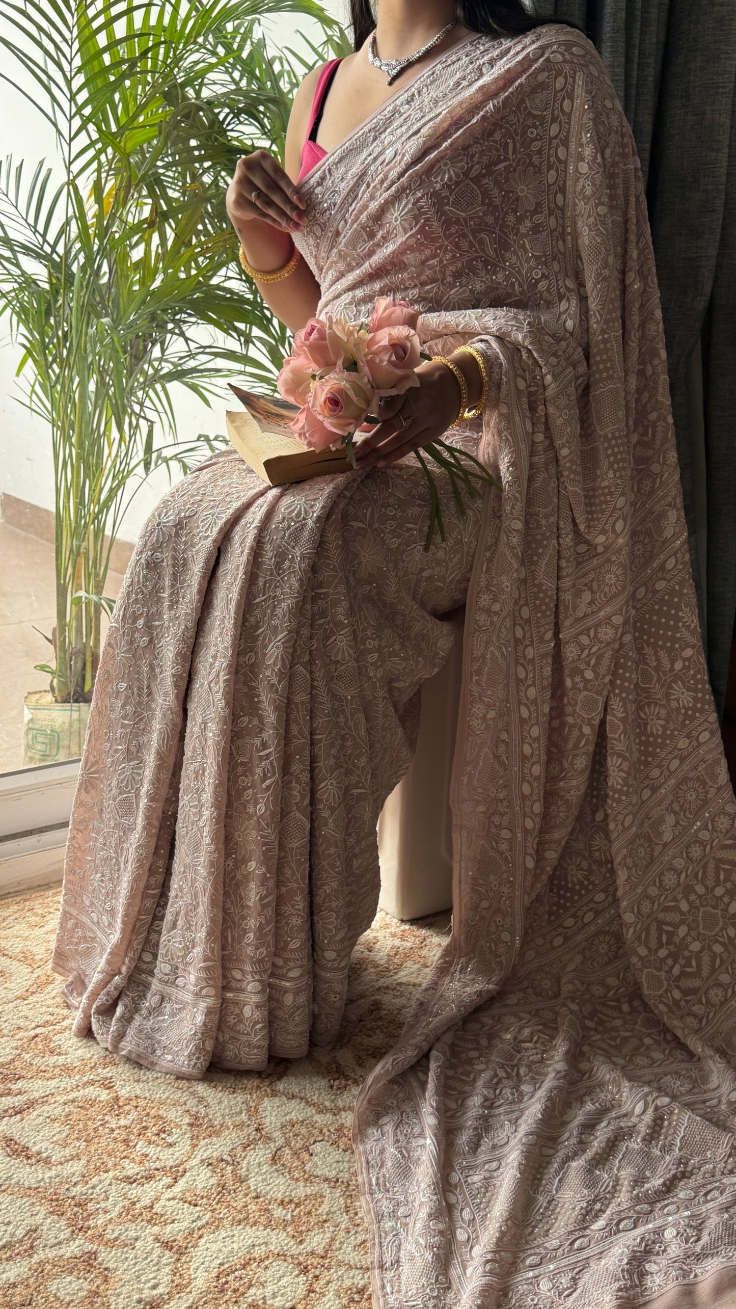 Suhaan Chikankari Do Taar Saree