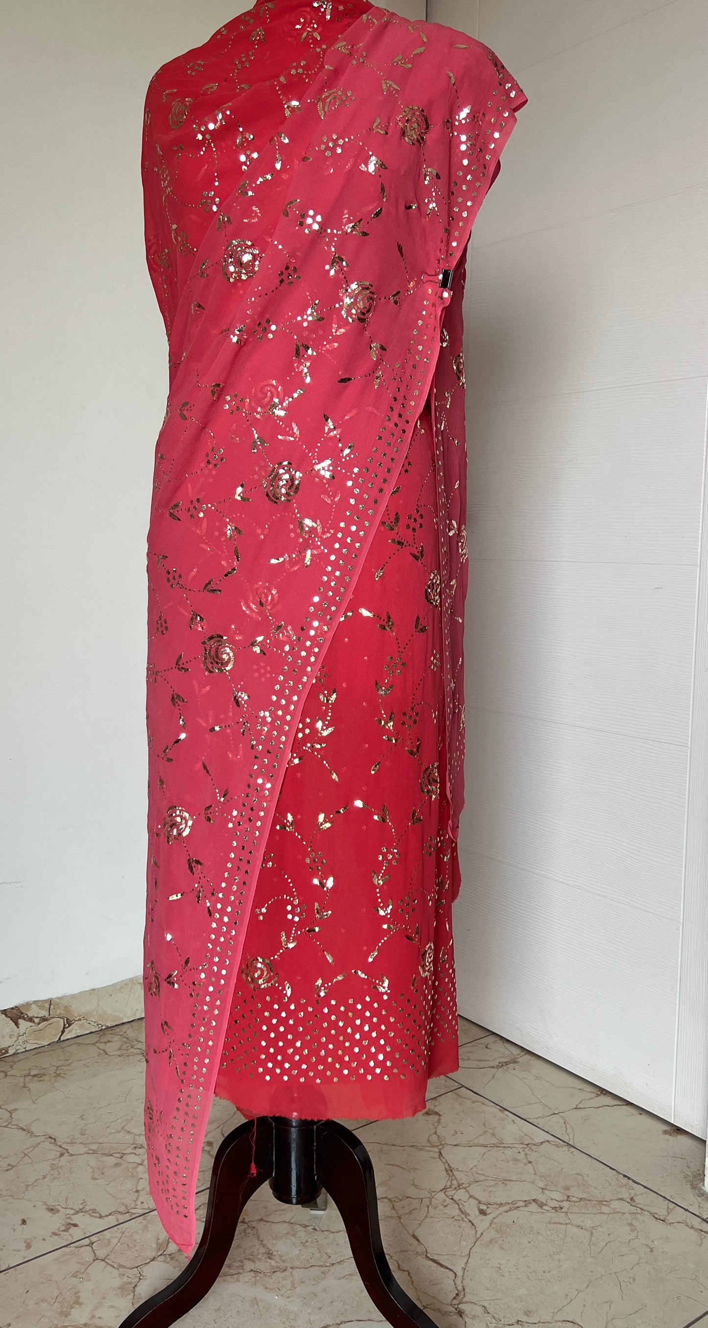 Gulaab Badla and Mukaish work Kurta & Dupatta Set