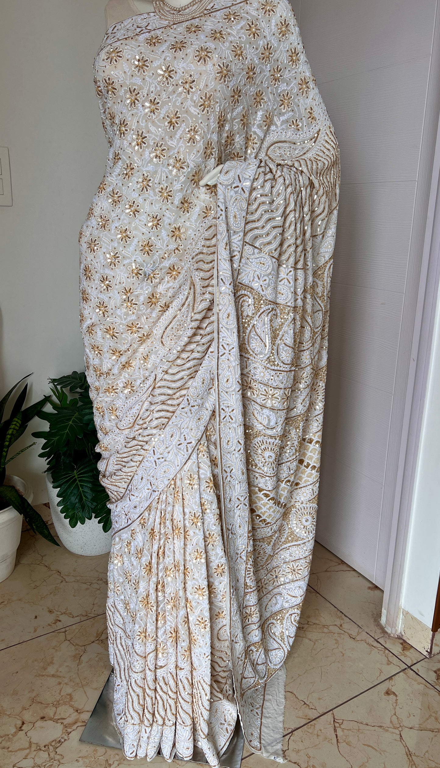 Ruhani Off White Chikankari Sequins Cut Dana Embroidered Masterpiece Saree