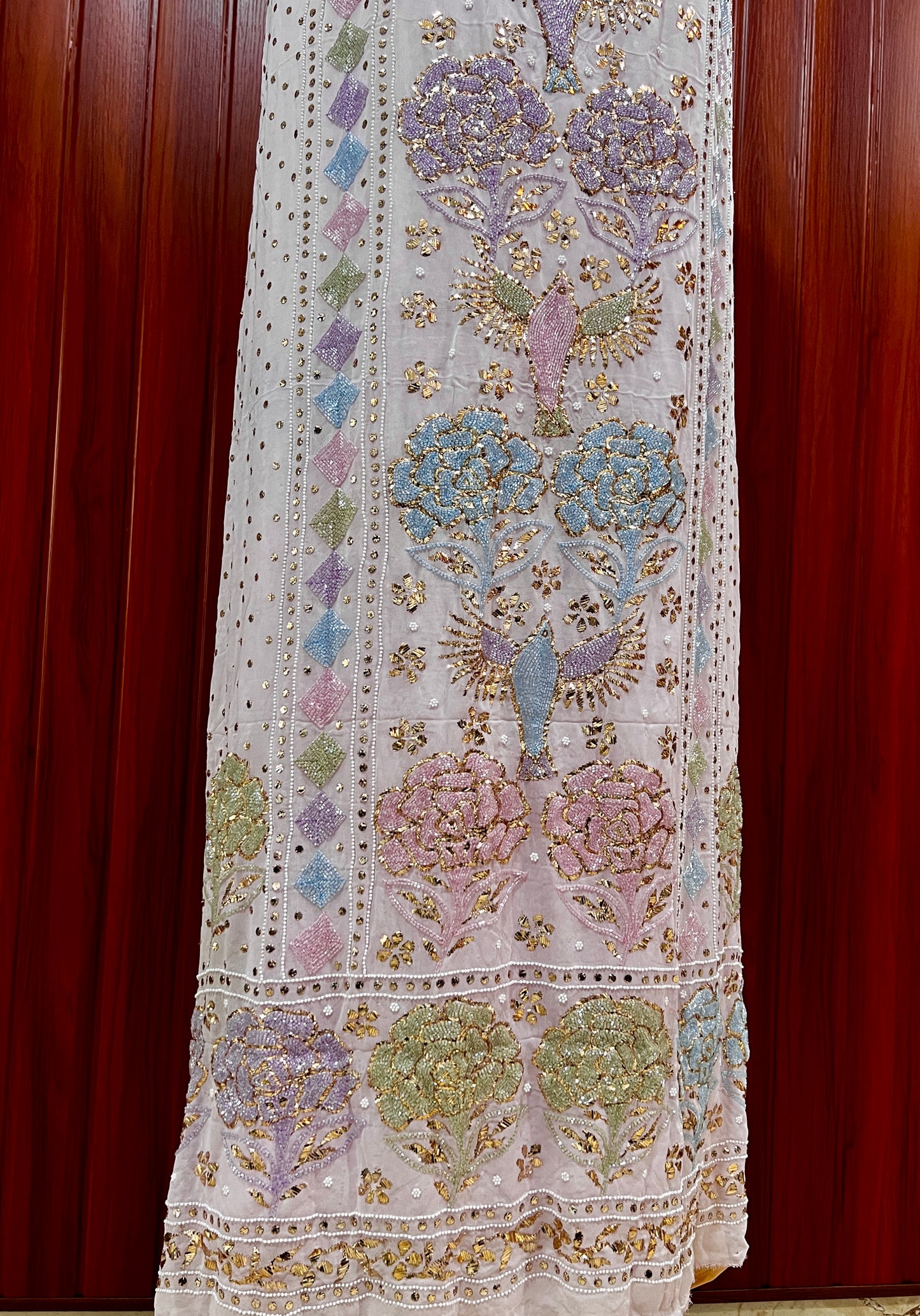 Ruhani Pink Mukaish and Cut dana Embroidered Kurta & Dupatta Set