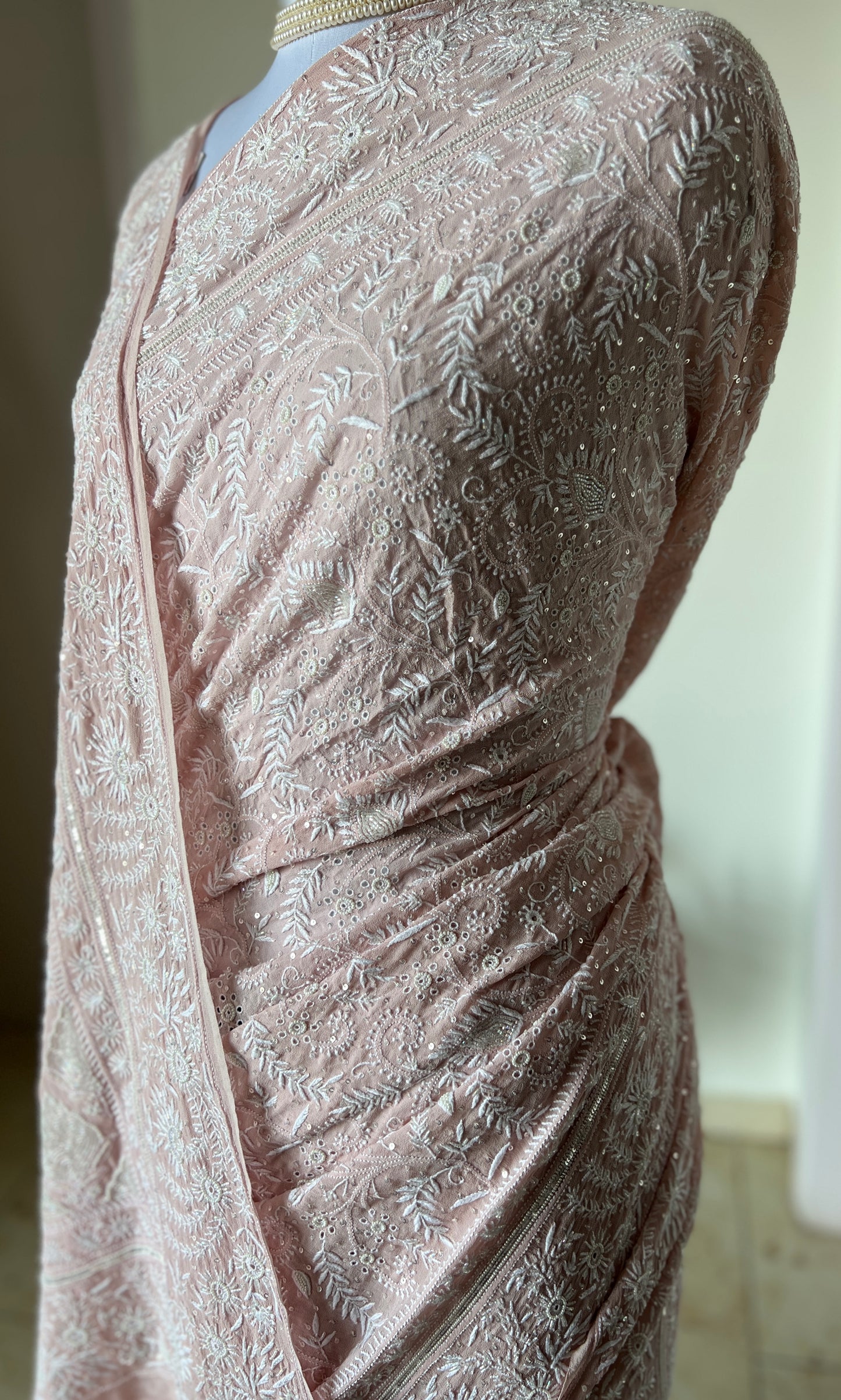 Suhaan Dusty Pink Do Taar Chikankari Heirloom Saree