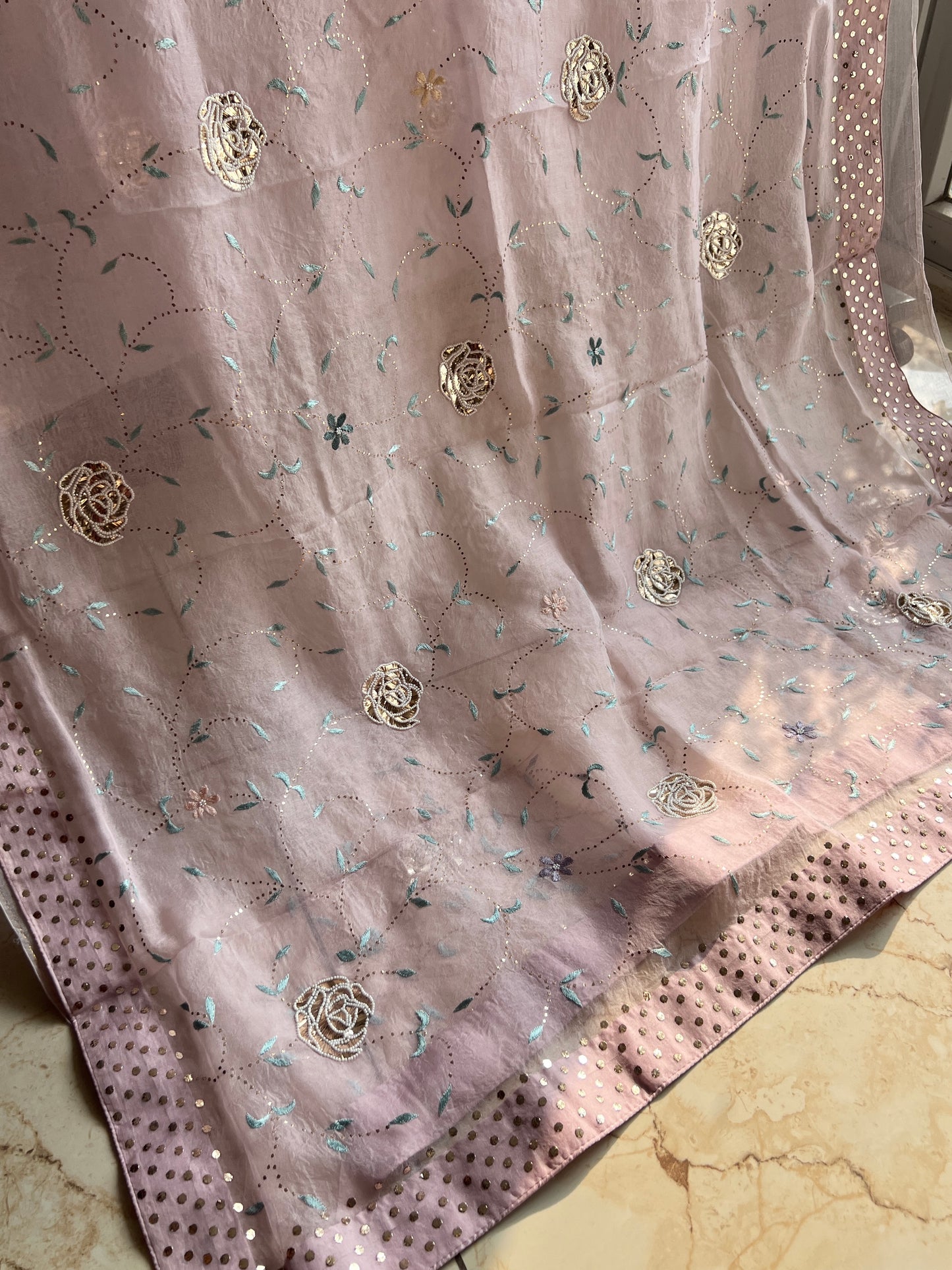 Ruhani Lilac Pure Organza Saree with Resham, pearl and Mukaish Work