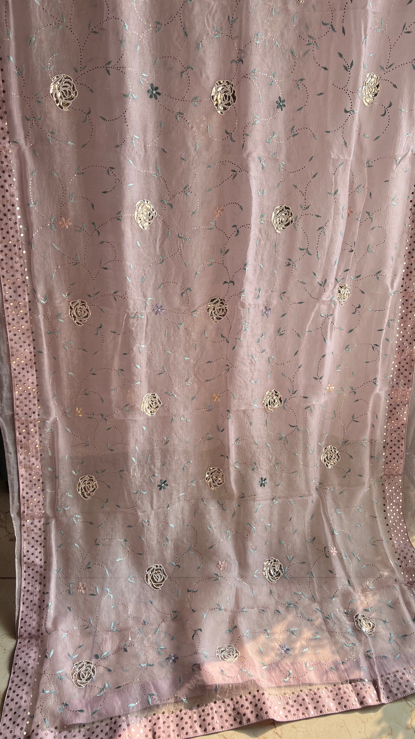Ruhani Lilac Pure Organza Saree with Resham, pearl and Mukaish Work
