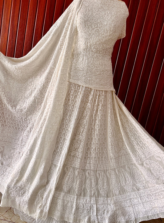 Suhaan 3 Taar fine Chikankari Lehenga