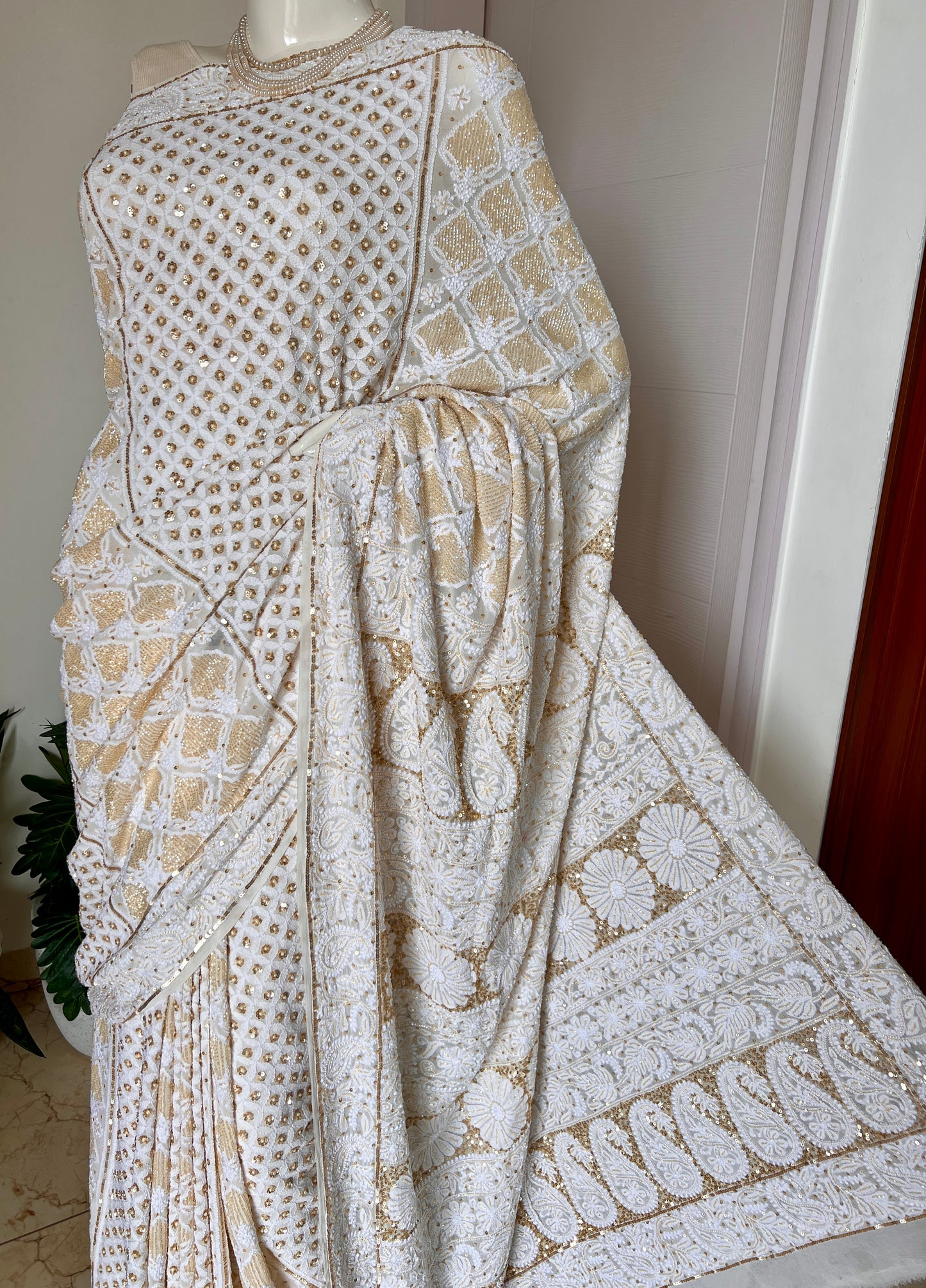 Ruhani Off white Chikankari Sequins Cut Dana Pearl Embroidered Saree
