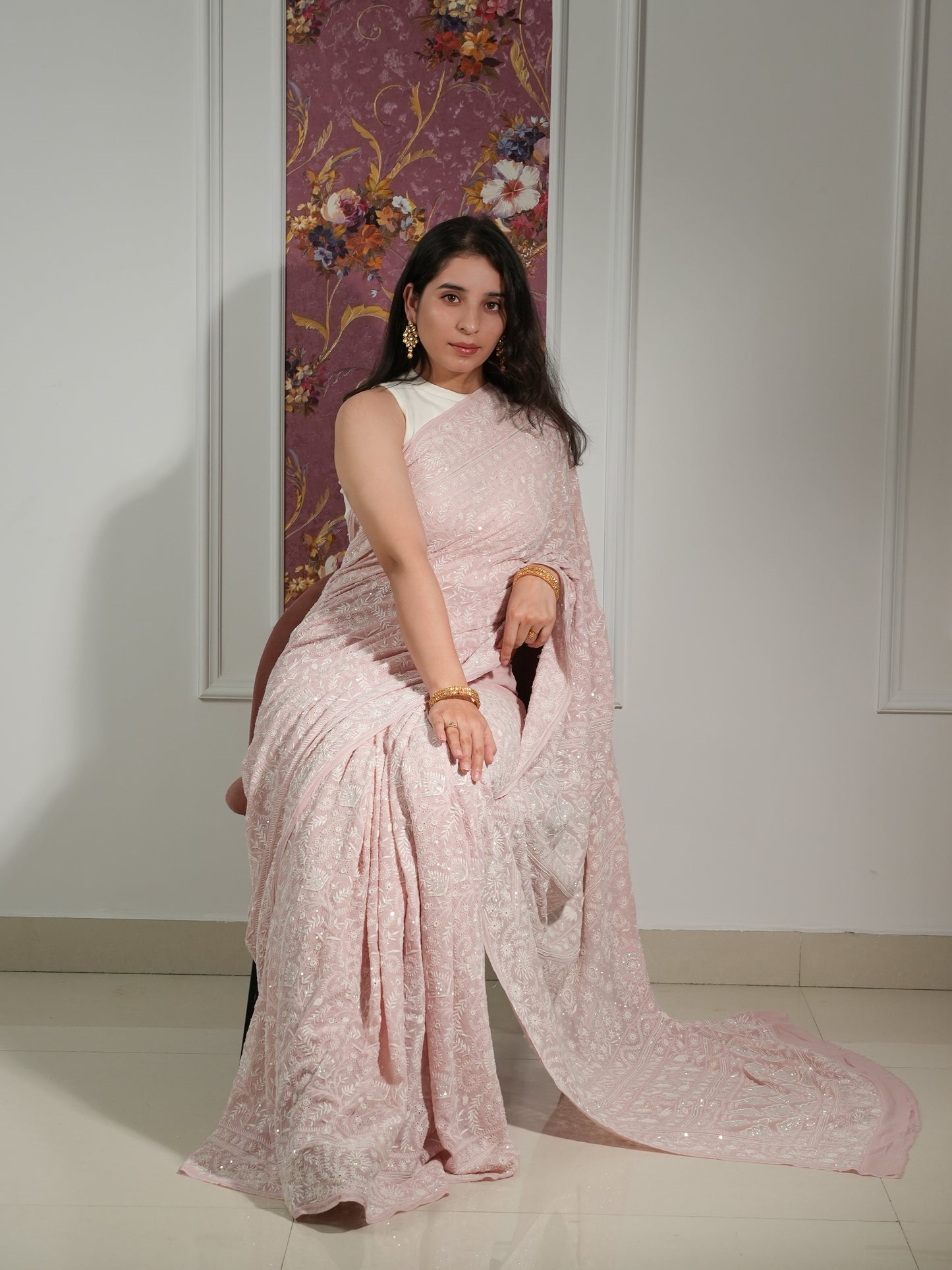 Suhaan Dusty Pink Do Taar Chikankari Heirloom Saree