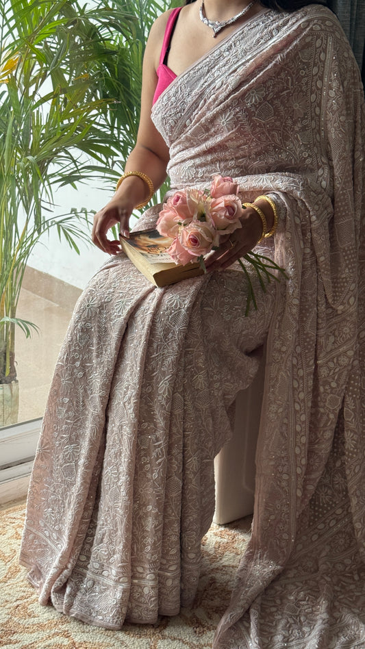 Suhaan Chikankari Do Taar Saree